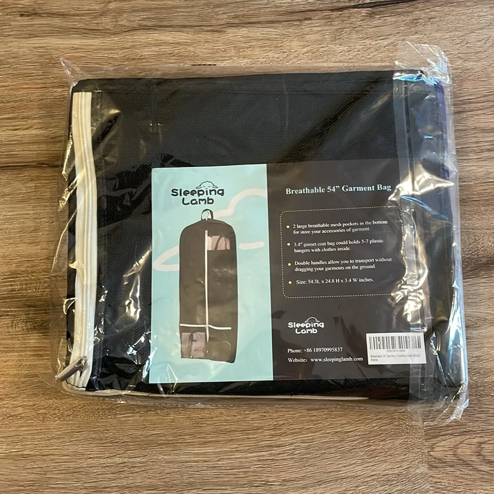 NWT Sleeping Lamb 54'' Breathable Black Gusseted Garment Bag for Travel